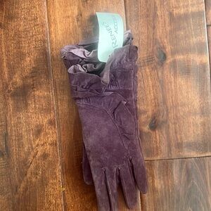 NWT Victoria Style Gloves